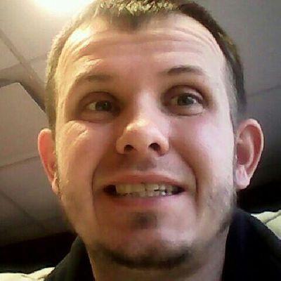 Profile Picture of Dwayne Graves (@dwaynegraves90) on Twitter