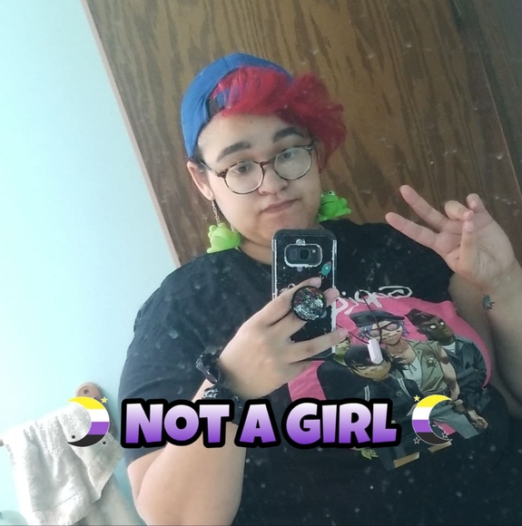 Profile Picture of Cheyenne Siffel (@bowties2017) on Poshmark