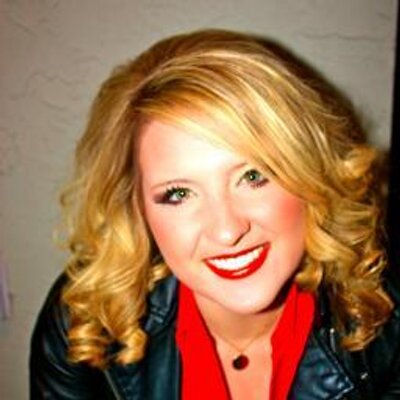 Profile Picture of Alison Boswell (@BozBabe21) on Twitter