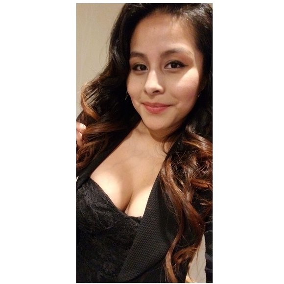 Profile Picture of Lucero Gonzalez (@mrslucy19) on Poshmark