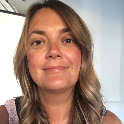 Profile Picture of Karen Savage (@karenasavage) on Twitter