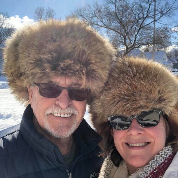 Benita Mackinnon - Poshmark Profile Picture of Benita Mackinnon (@benitamackinnon) on Poshmark