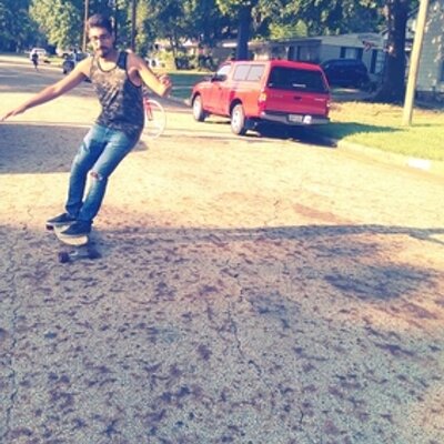 Profile Picture of Alex Ruiz (@Alex_isnt_rad) on Twitter