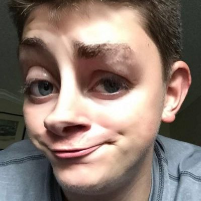 Profile Picture of Elijah Stubbs (@E_bretheren) on Twitter