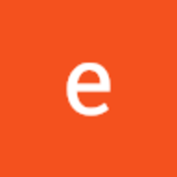 Profile Picture of Erin Thalheimer (@ehthalheimer) on Poshmark
