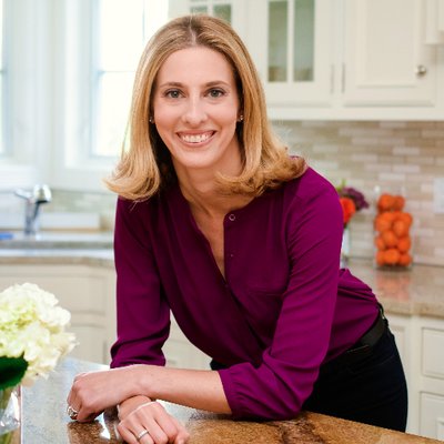 Profile Picture of Jessica Levinson (@jlevinsonrd) on Twitter