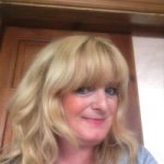 Profile Picture of Julie Hennessey (@julie_hennessey) on Instagram