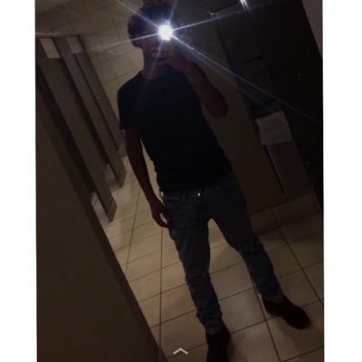 Profile Picture of I Am Bryan (@bryan2lit) on Twitter