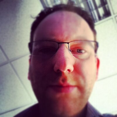 Profile Picture of Robin Agnew (@rabbyagnew) on Twitter