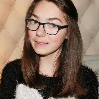 Profile Picture of Chloé Dumont (@chloedmt18) on Twitter
