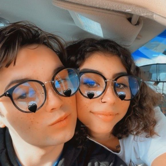 Profile Picture of Tina Cheeks (@tina_rowe) on Poshmark