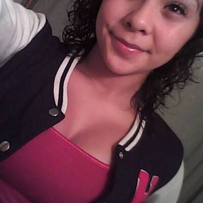 Profile Picture of Nikki Ramirez (@nikkiramirez41) on Twitter