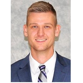 Profile Picture of Aaron Larson (@alarson_24) on Twitter