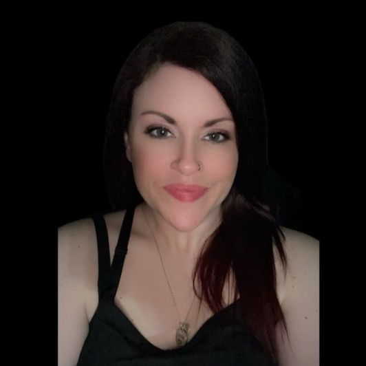 Profile Picture of Amber Pendleton (@@amberpendleton77) on Tiktok