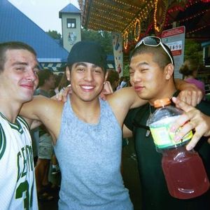 Profile Picture of Mike Crossman (@imabumisleepallday) on Myspace