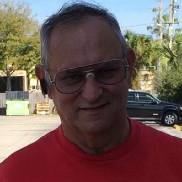 Profile Picture of Nate Aronhalt (@towelthief) on Poshmark