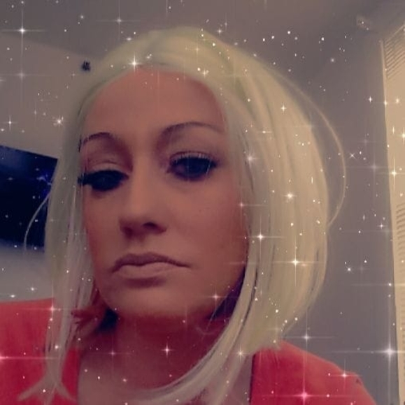 August Schmuck - Poshmark Profile Picture of August Schmuck (@augustschmuck) on Poshmark