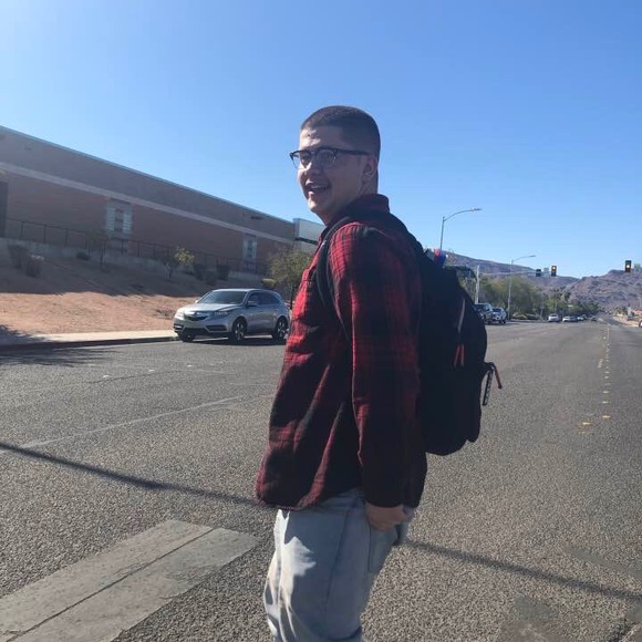 Profile Picture of Joshua Mcclelland (@dodgers9931) on Poshmark