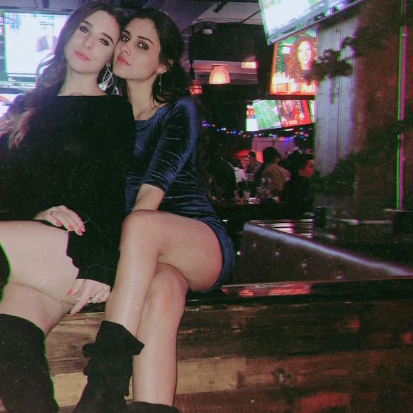 Profile Picture of Juliana Destefano (@julianajonas815) on Poshmark