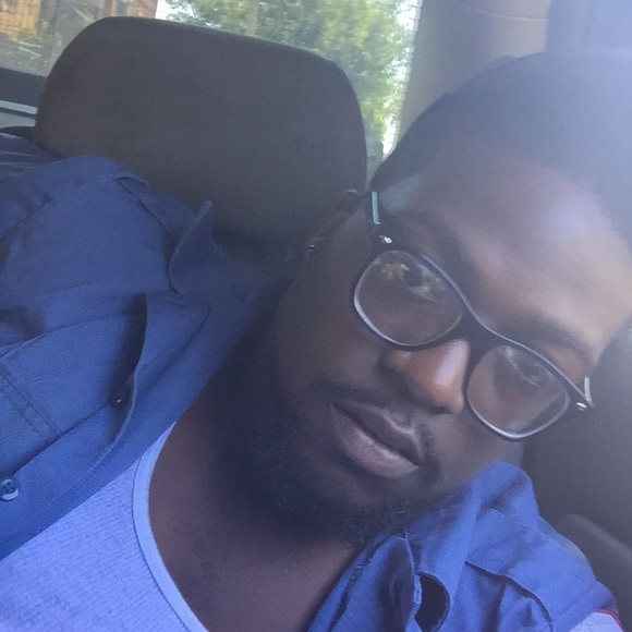 Profile Picture of David Minor (@duday0312) on Poshmark