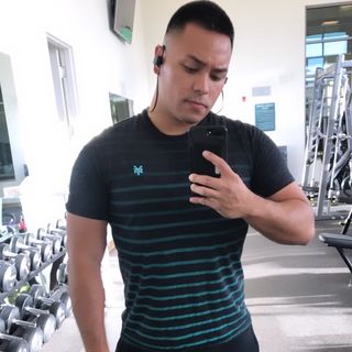 Profile Picture of Travis Hernandez (@mr_he_cooks) on Instagram