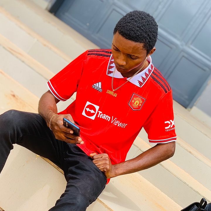 Profile Picture of Charles Christopher (@charlie_soccer_tv) on Tiktok