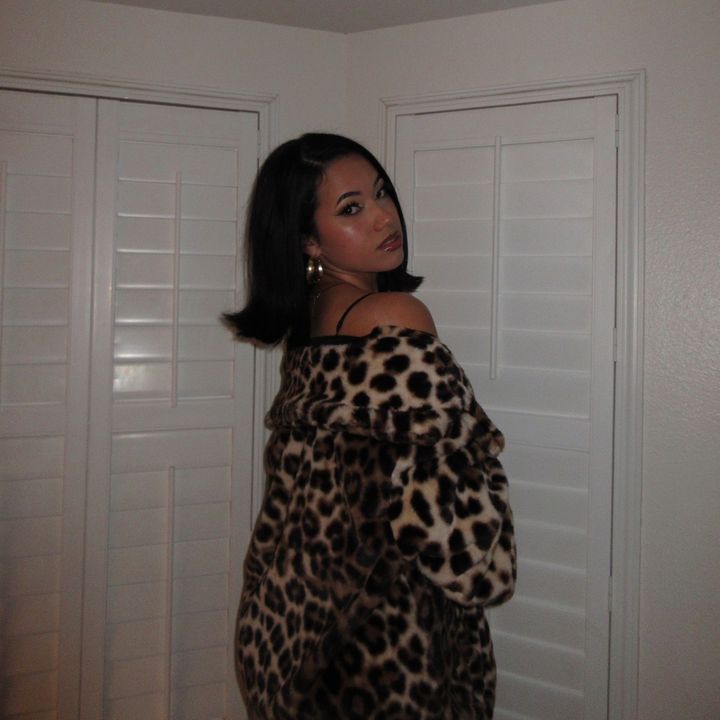 Profile Picture of allisonalway (@allisonalway) on Tiktok