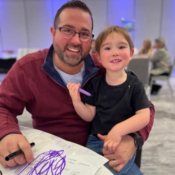 Profile Picture of Chris Weiser (@chrisweiser) on Poshmark