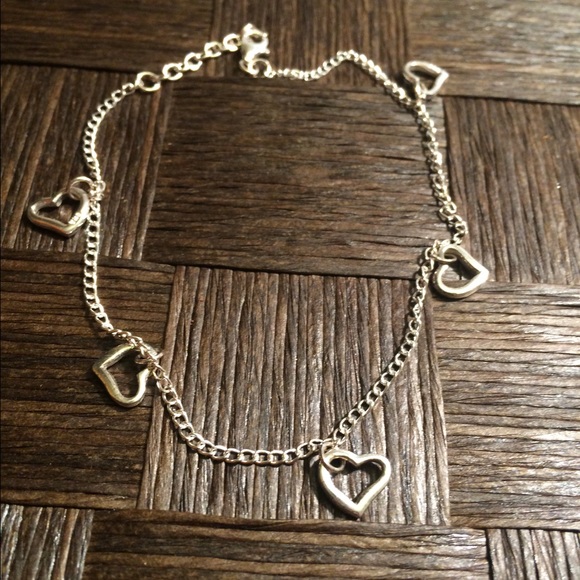 Profile Picture of Christie Lindsay (@clindsay926) on Poshmark