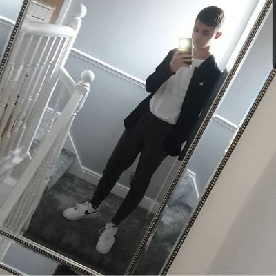 Profile Picture of Charlie Thorpe (@Charliethorpe02) on Twitter