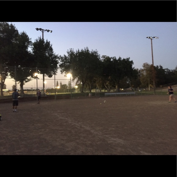 Profile Picture of Steven Herrera (@sherrera5742) on Poshmark