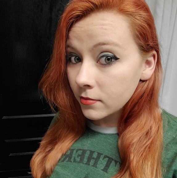 Profile Picture of Katelyn Kotchey (@kkotchey) on Poshmark