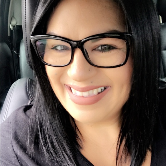 Profile Picture of Toni Matthey (@mattheytoni1975) on Poshmark