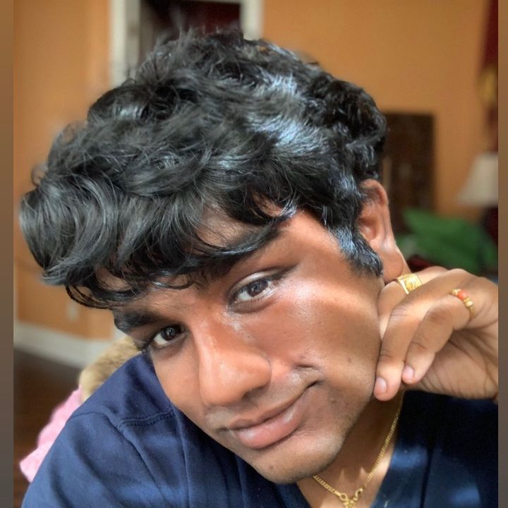 Profile Picture of   PLZ TELL ME Y'ALL KNOW THIS... (@bad.bishna) on Tiktok
