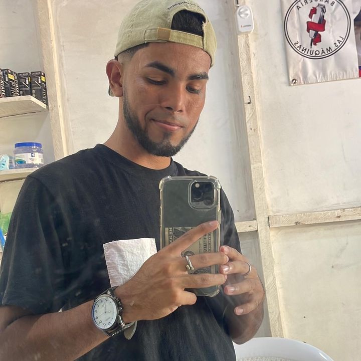 Profile Picture of Daniel Walcott (@danielwalcotgazo) on Tiktok
