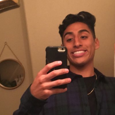 Profile Picture of Joey (@Joseph9Torres) on Twitter