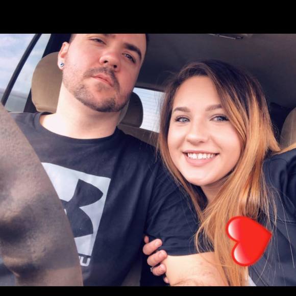 Profile Picture of Kimberlyn Skeen (@kimberlynskeen) on Poshmark