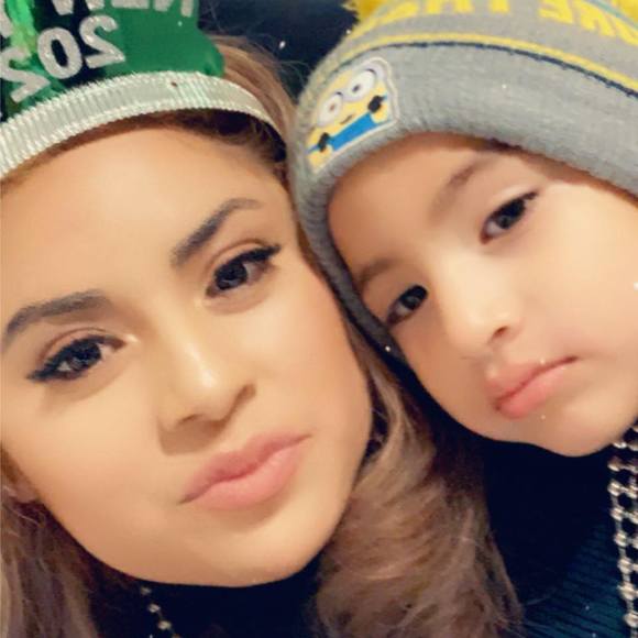 Profile Picture of Anna Climaco (@90climaco) on Poshmark