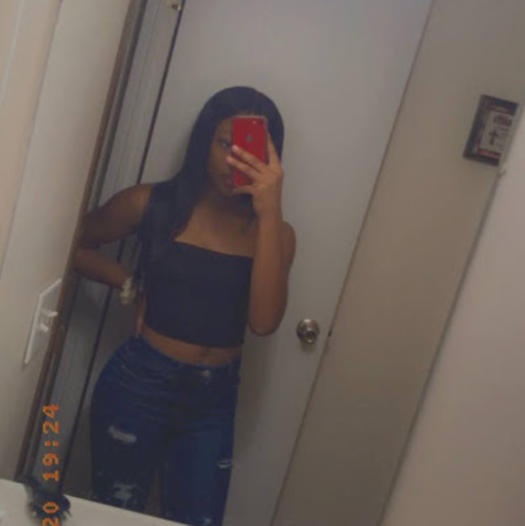 Profile Picture of Jazmine Boyd (@jazmineboyd415) on Poshmark