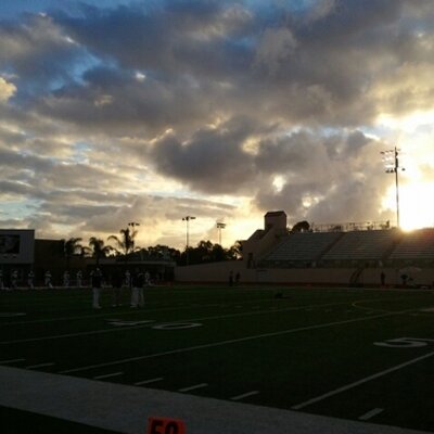 Profile Picture of Robert Reta (@savstal69) on Twitter