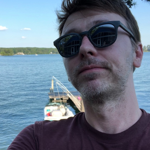 Profile Picture of Christopher Carlisle (@christopherc609) on Poshmark