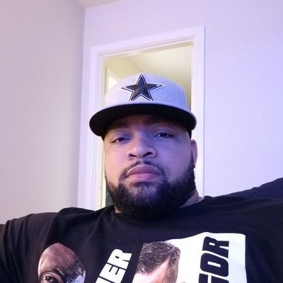 Profile Picture of Rashad Davis (@ChipBayless_77) on Twitter