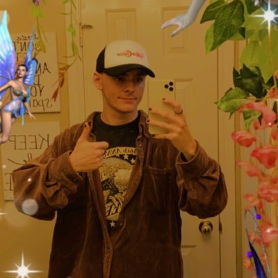 Profile Picture of Dylan OConnor (@DylanOConnnor) on Twitter