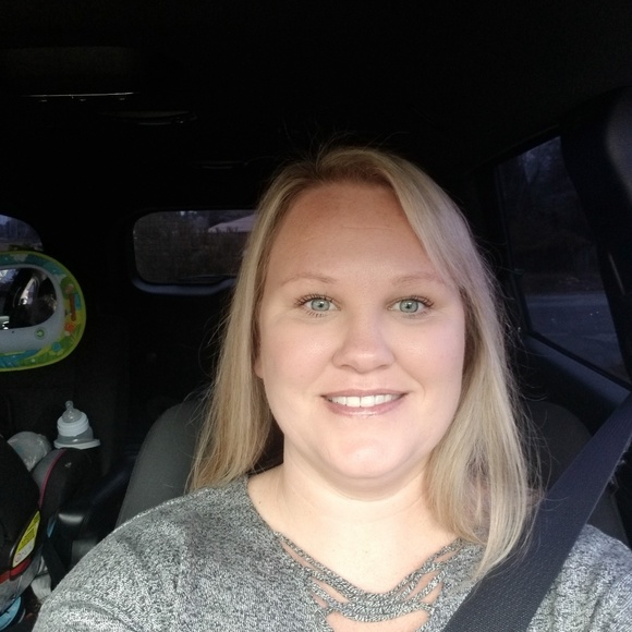 Profile Picture of Bridgett Muhich (@bridgettmuhich) on Poshmark