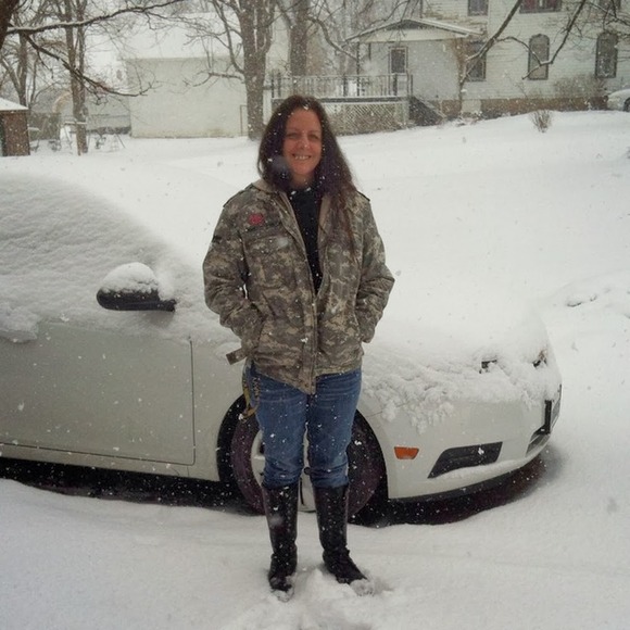 Profile Picture of Michele Tarquinio (@mtarquinio66) on Poshmark