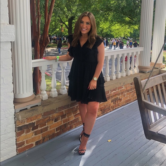 Profile Picture of Erica Boyd (@ericaboyd) on Poshmark