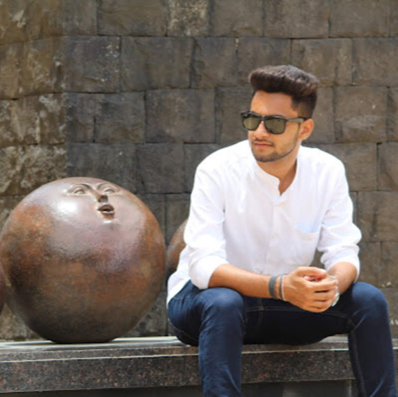 Profile Picture of Aditya Acharya (@aditya_acharya) on Poshmark