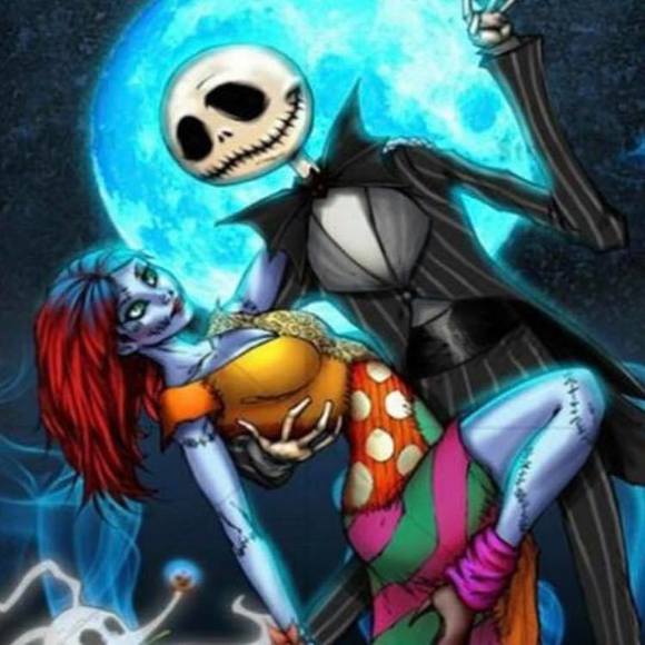 Profile Picture of Tammy Bellaus (@gonemadd72) on Poshmark