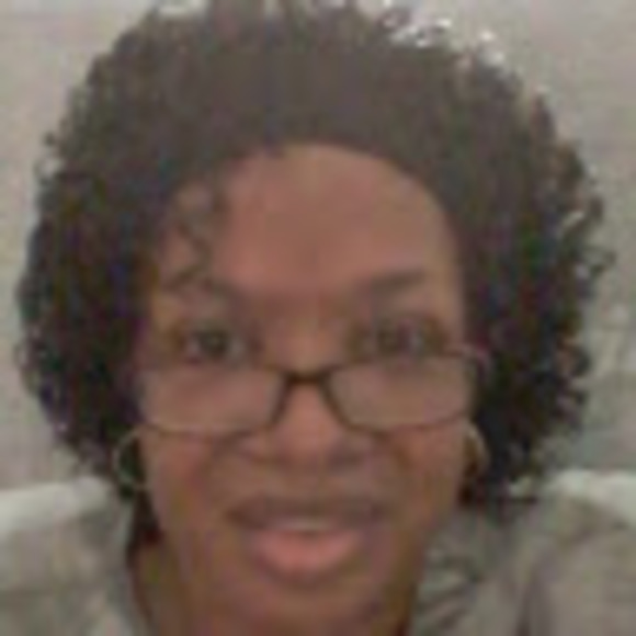 Profile Picture of Phyllis Beckett (@haydenb64) on Poshmark