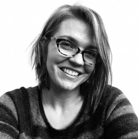 Profile Picture of Mandy-sue Marinoff (@mandysueleblanc) on Poshmark